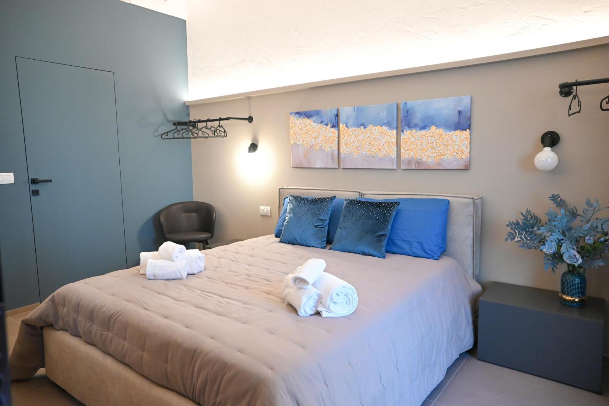 Dimora Minelli Suites Monopoli Buitenkant foto