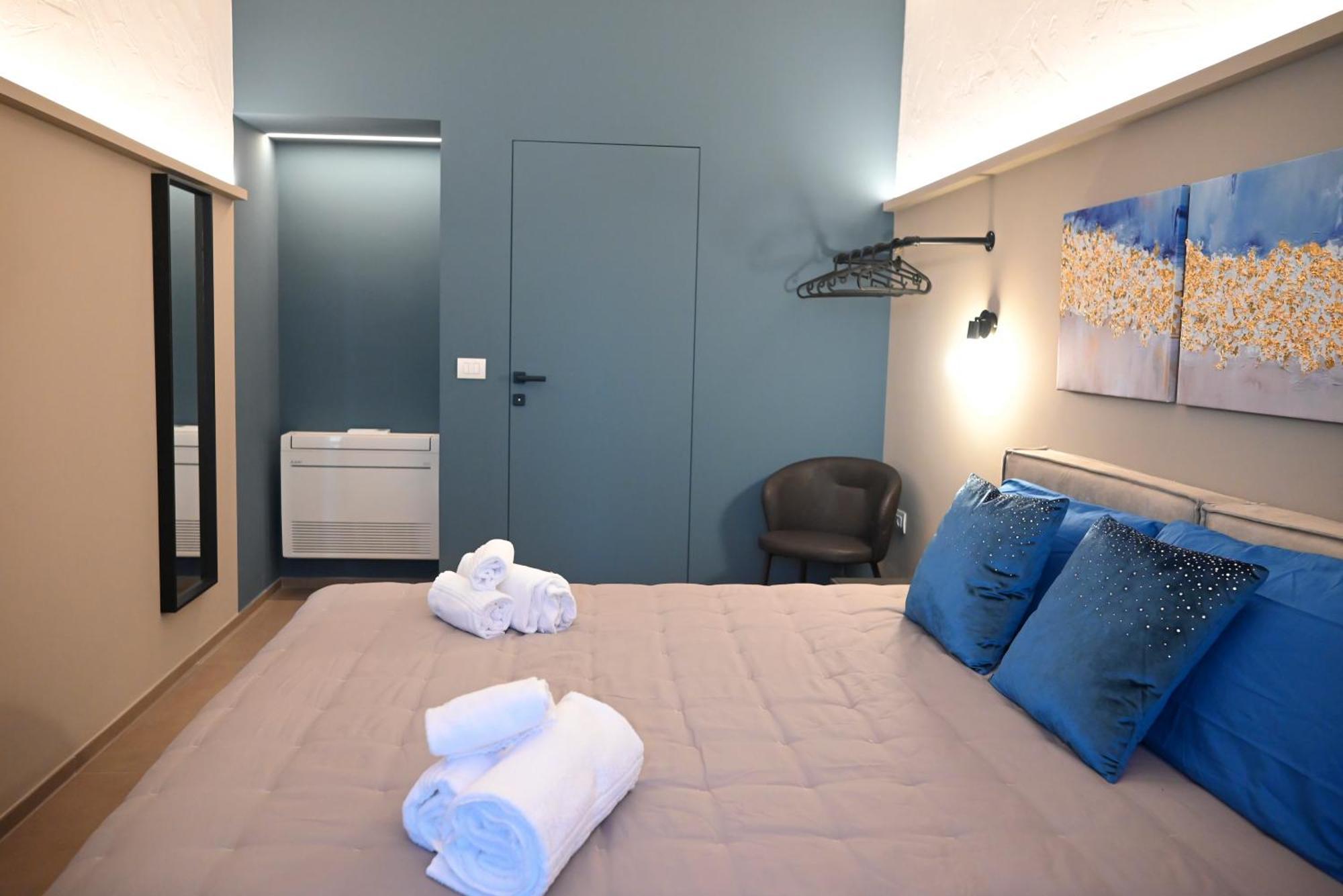 Dimora Minelli Suites Monopoli Buitenkant foto