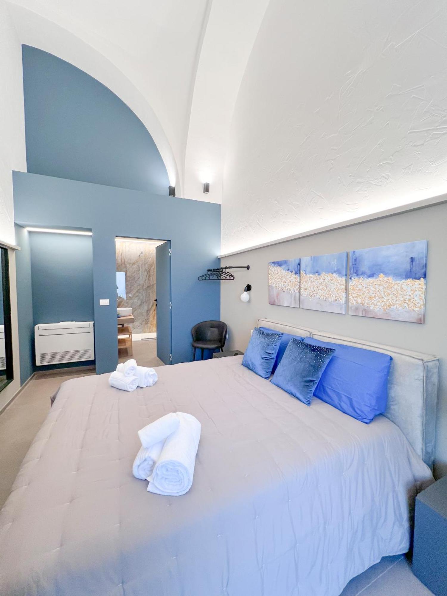Dimora Minelli Suites Monopoli Buitenkant foto