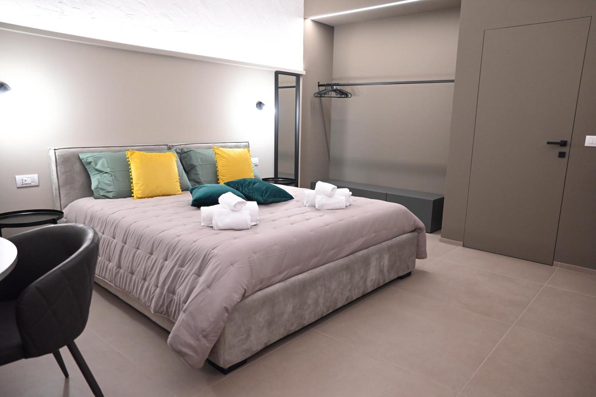 Dimora Minelli Suites Monopoli Buitenkant foto