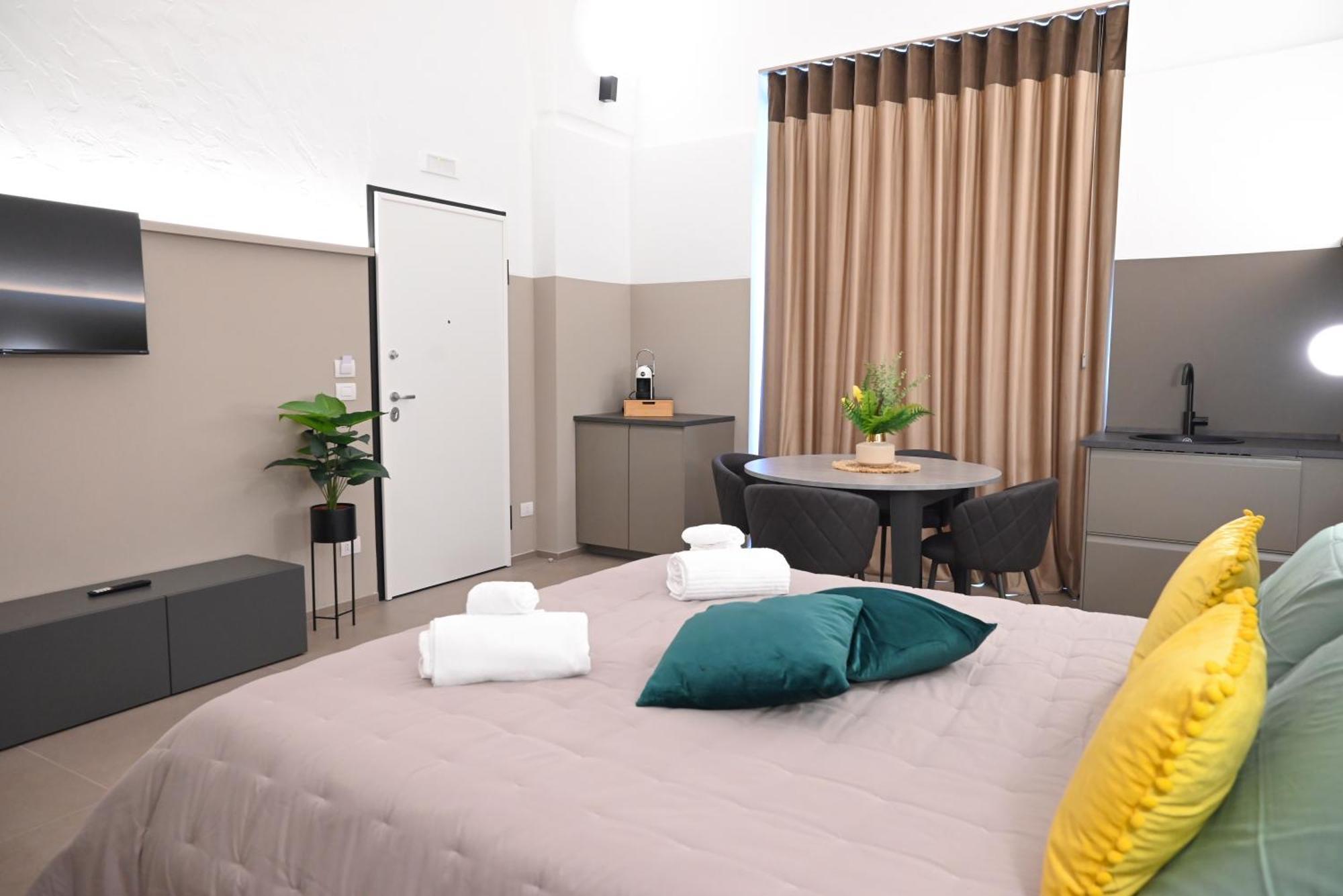 Dimora Minelli Suites Monopoli Buitenkant foto